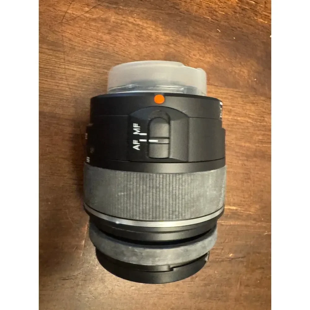 Sony DT 18-55mm f/3.5-5.6 SAM A-mount zoom lens NWOB for DSLR